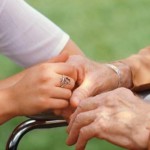 Un cuidador para el enfermo de Alzheimer